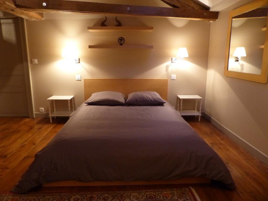 Le Domaine De Panissac Bed & Breakfast Berneuil  Ruang foto
