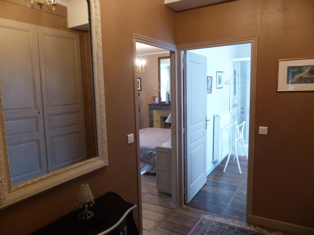 Le Domaine De Panissac Bed & Breakfast Berneuil  Ruang foto